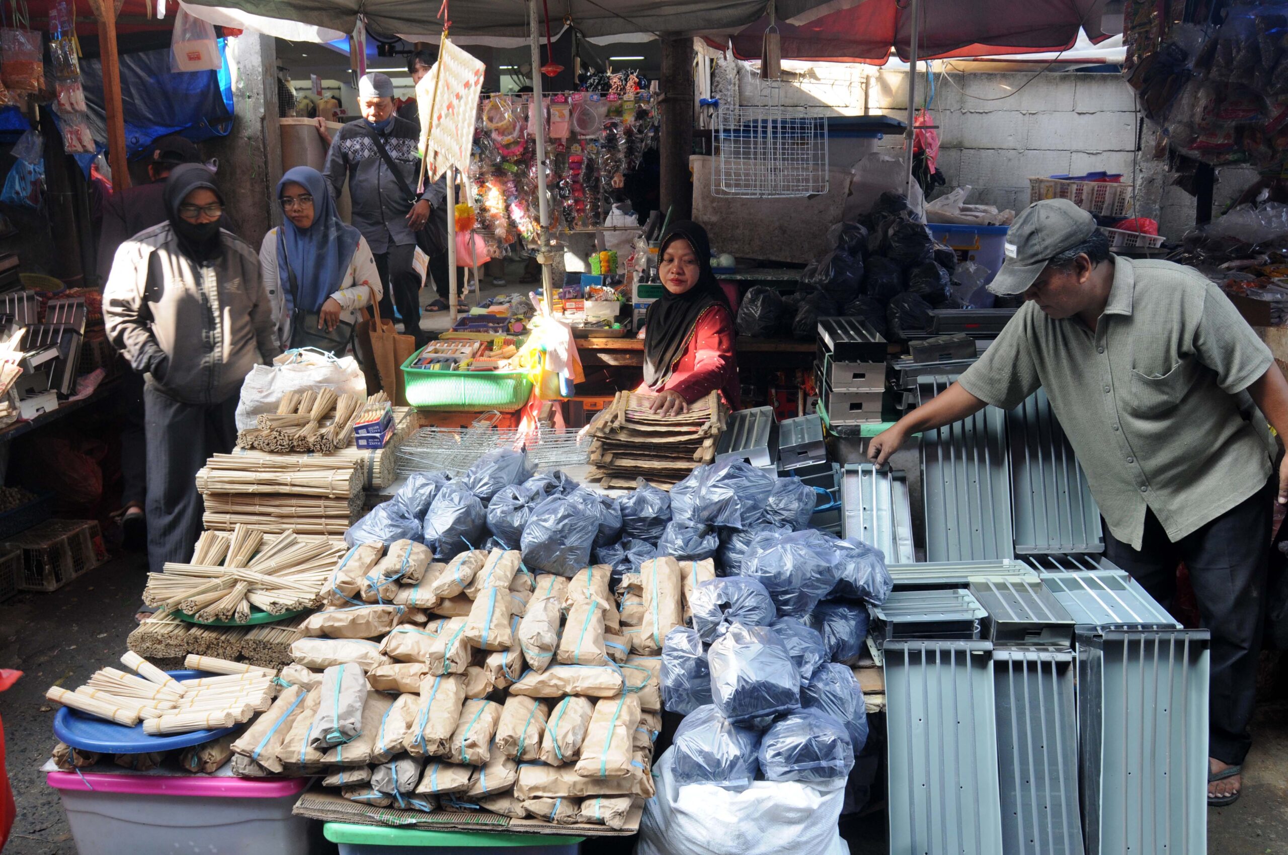 Moment yang selalu ada saat Idul Adha | Foto: Arief Wahyudi