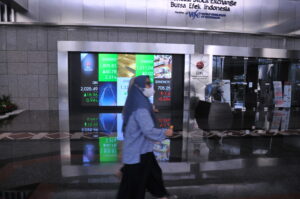 Dampak Gencatan Senjata Iran-Israel, IHSG Ditutup Menguat