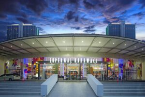 Fitch Tarik Peringkat Lippo Karawaci (LPKR), Posisi Rating B- Outlook Positif