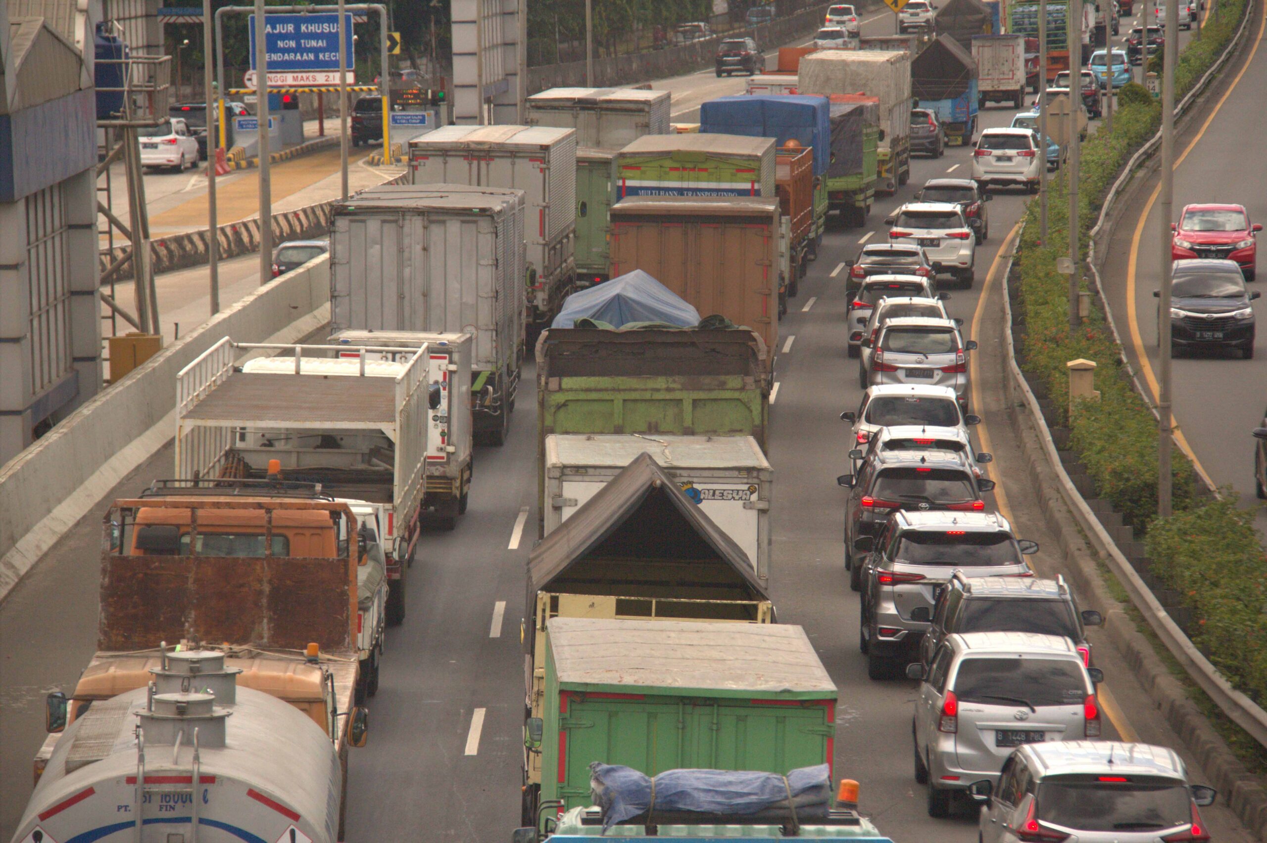 Hutama Karya Siapkan 31 Rest Area di Sepanjang Ruas Jalan Tol Trans Sumatra