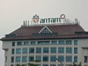 Direksi Antam (ANTM) Ini Lepas Seluruh Kepemilikan Sahamnya, Ada Apa?