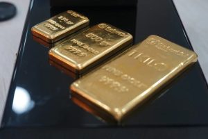 Mau Cuan Maksimal? 5 Cara Bijak Ini Perlu Diterapkan saat Berinvestasi Emas!