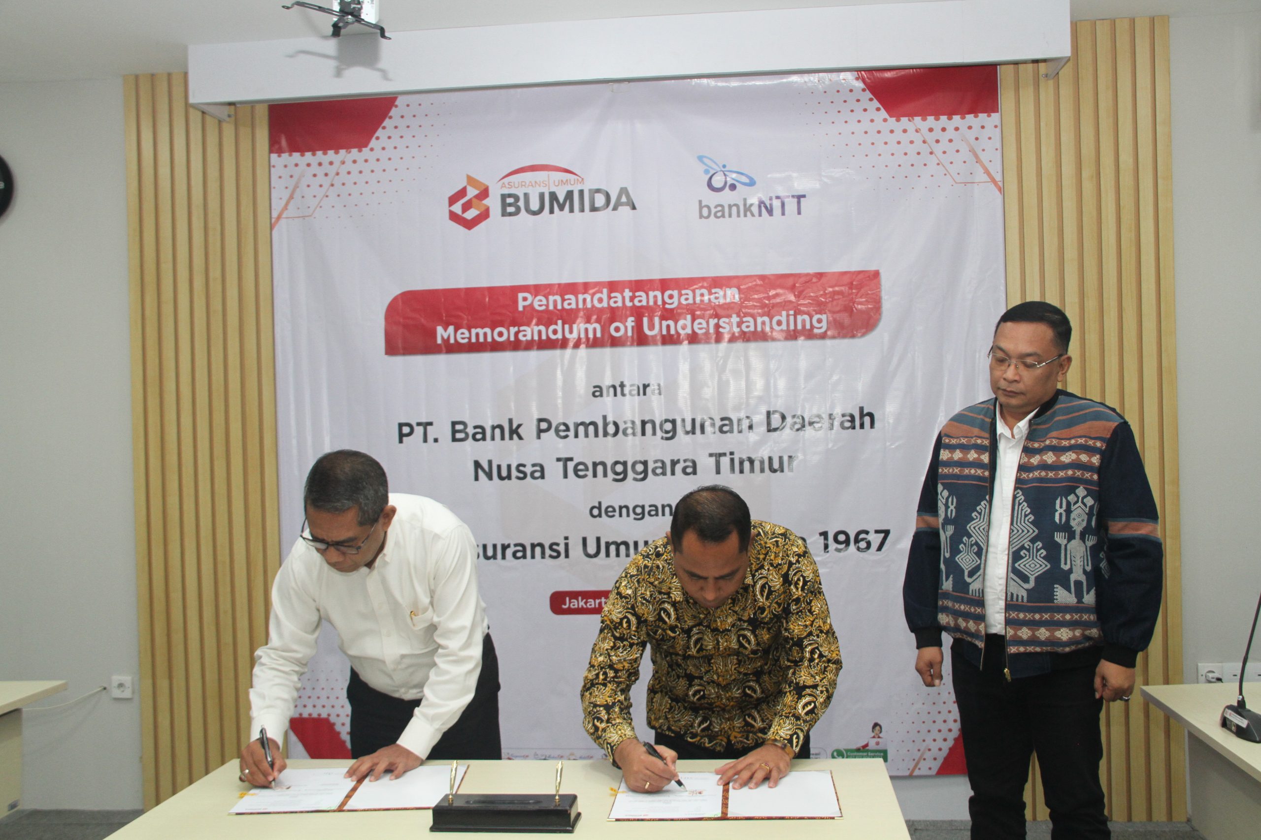 Asuransi Bumida dan Bank Pembangunan Daerah NTT Resmikan Kemitraan untuk Perluas Layanan Proteksi Nasabah