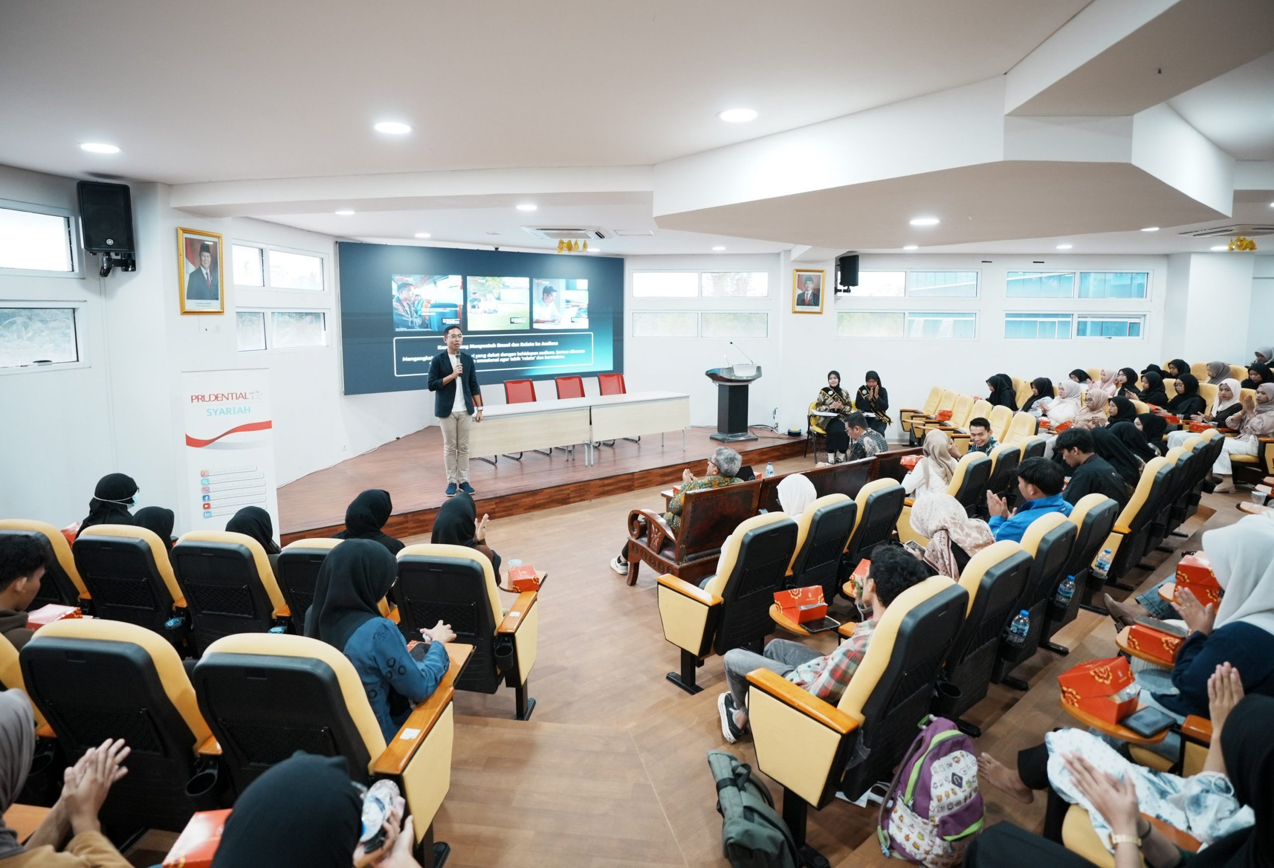 Prudential Syariah Dorong Literasi dan Inklusi Keuangan dan Asuransi Syariah bagi Anak Muda