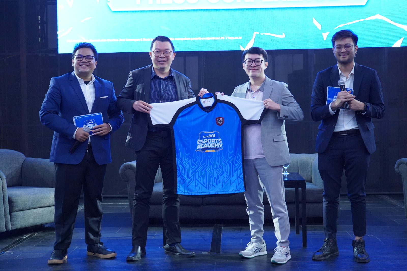Peluncuran Resmi myBCA Esports Academy 2025