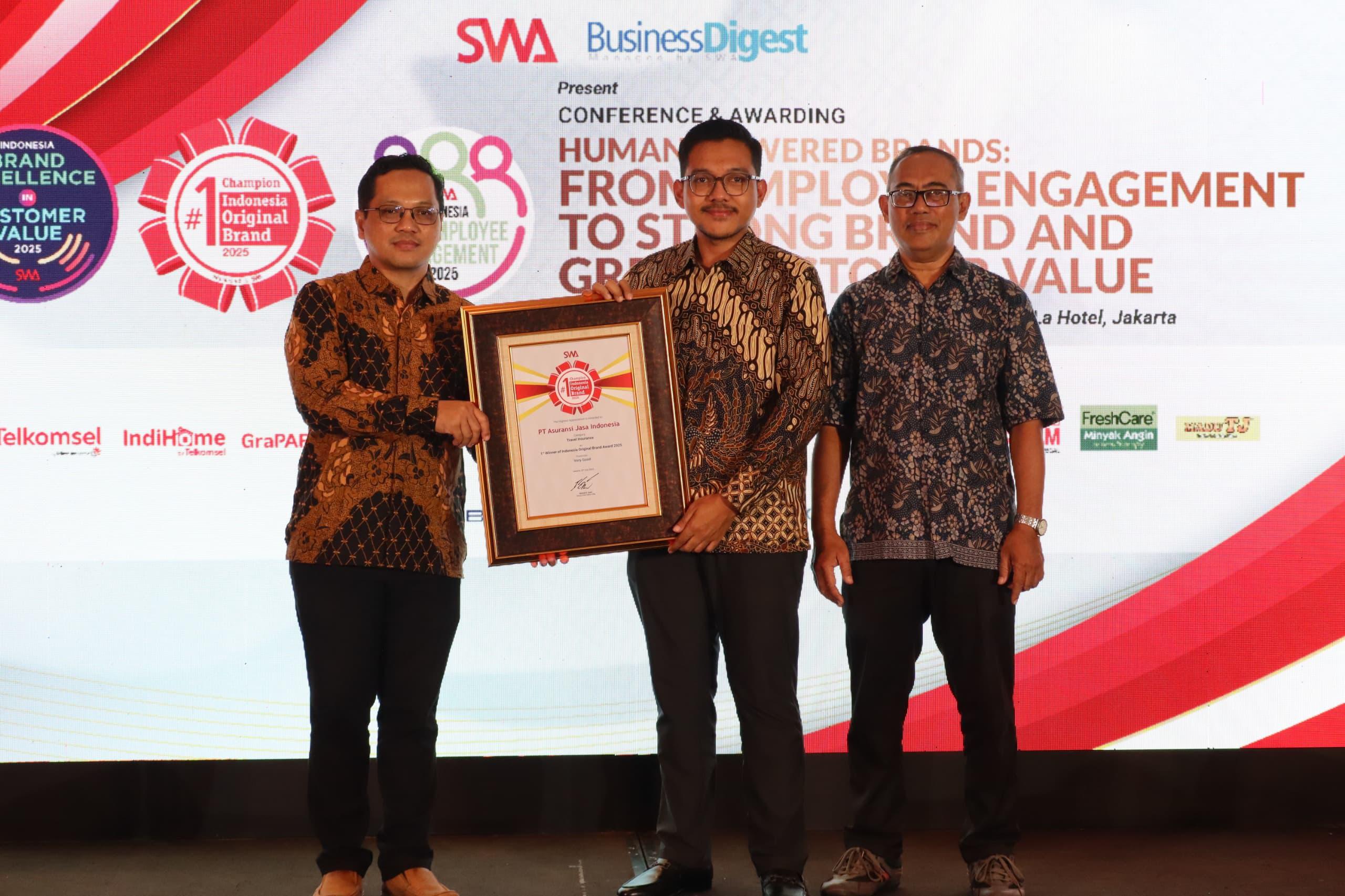 Asuransi Jasindo Raih Penghargaan Indonesia Original Brand 2025