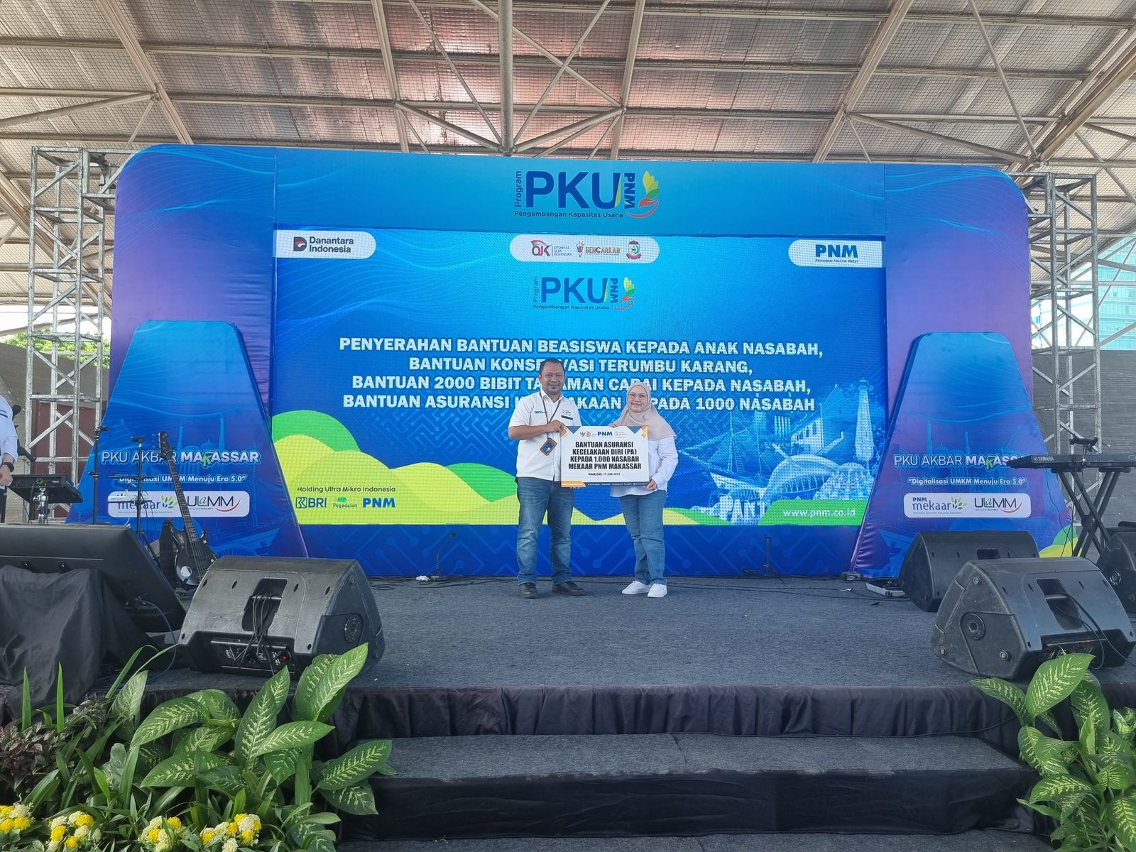 Jasindo Beri Asuransi ke 1.000 Pelaku UMKM