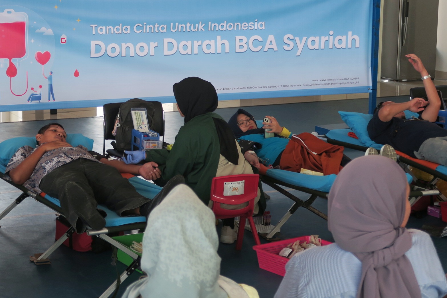 Sambut HUT ke-80 Kemerdekaan RI, BCA Syariah Ajak Karyawan Donor Darah