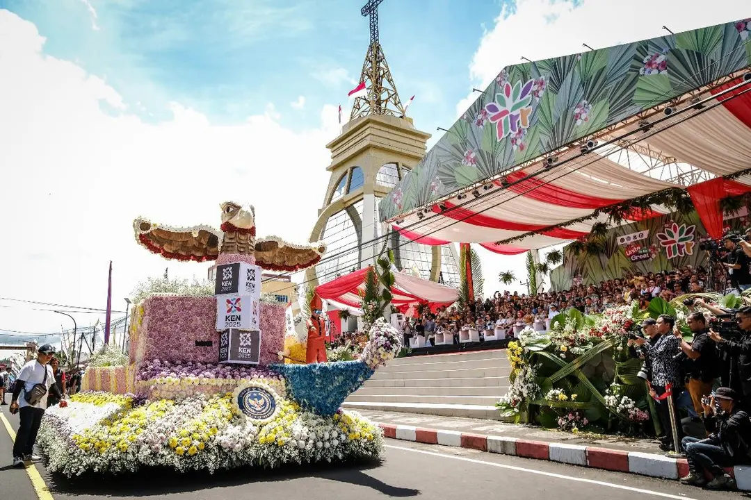 Menpar Apresiasi Event Tomohon International Flower Festival