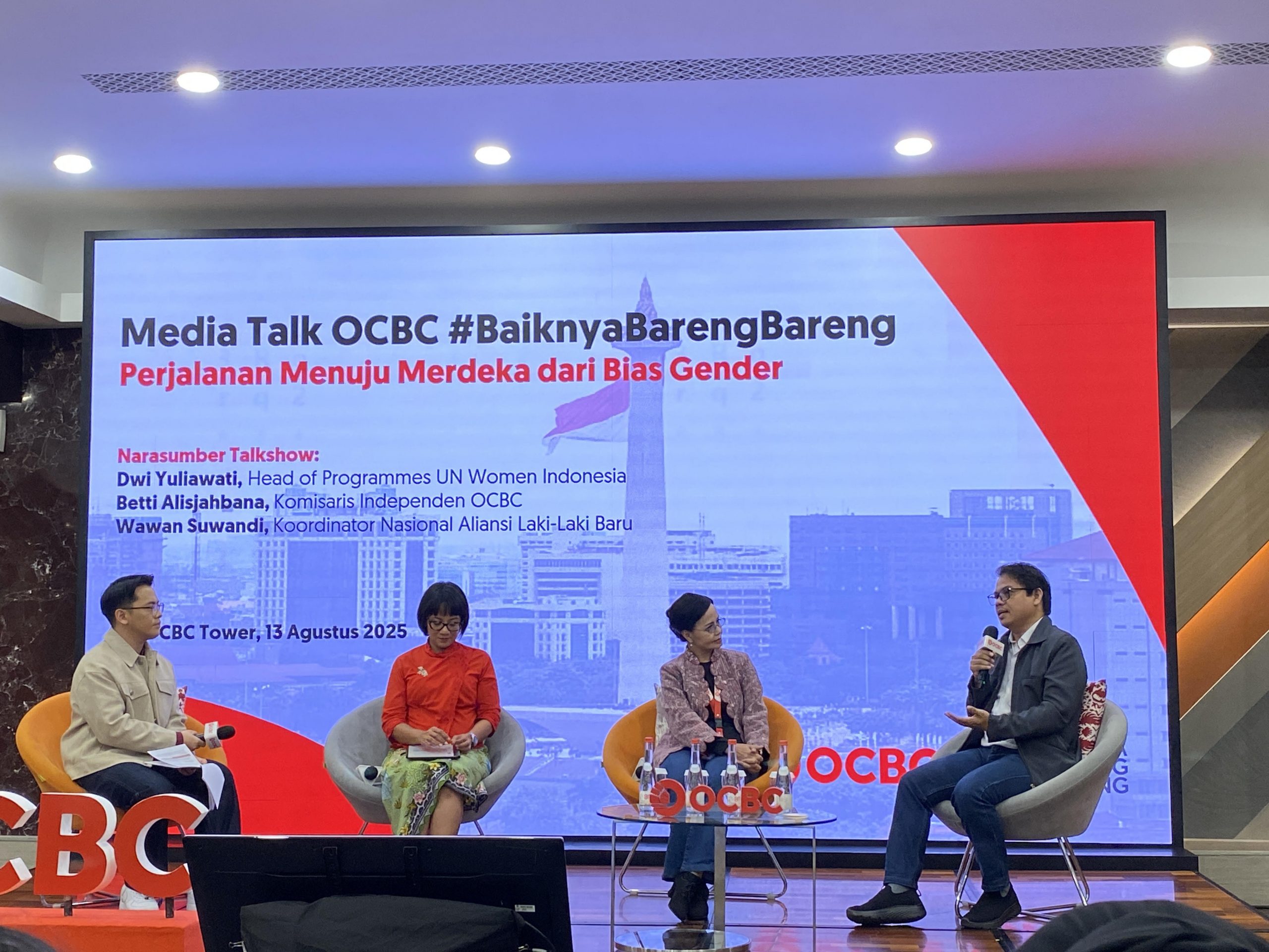 OCBC Ungkap Cara Menghapus Bias Gender Demi Dunia Kerja yang Setara