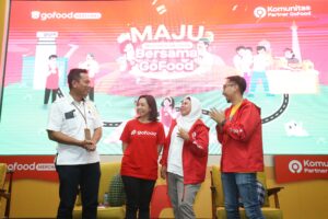 Maju Bersama GoFood: Inovasi Daftar Cepat 5 Menit untuk UMKM Kuliner