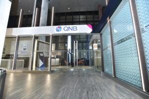 Bank QNB Indonesia (BKSW) Resmi Rombak Jajaran Komisaris