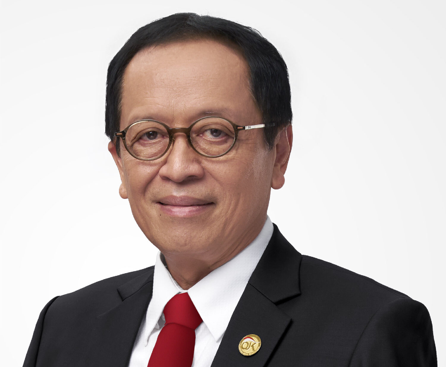 OJK Catat Penyaluran Kredit Perbankan Melambat Jadi 7,36% di Oktober 2025