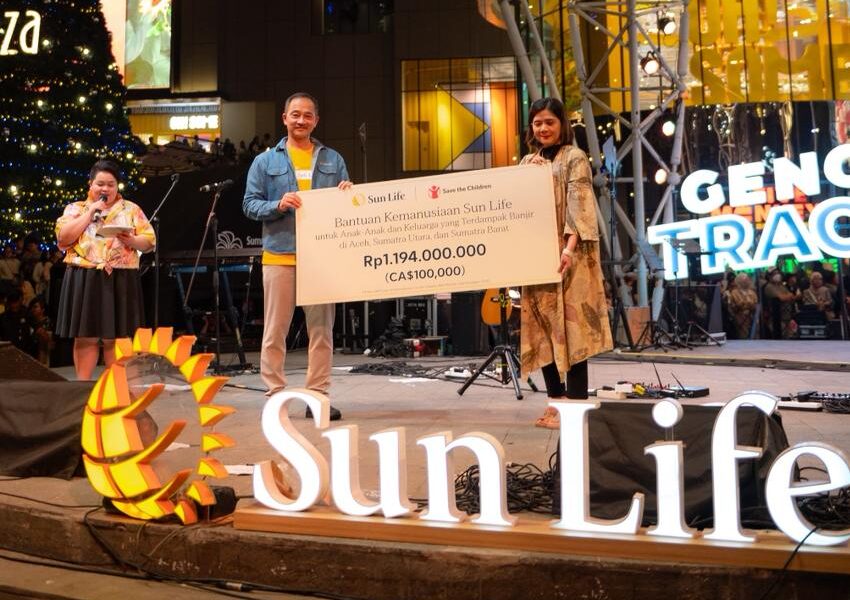 Sun Life Indonesia  Bantu Pemulihan Korban Banjir dan Longsor