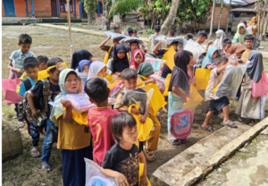 Telkom Salurkan Bantuan dan Kegiatan Bakti Sosial di Aceh 