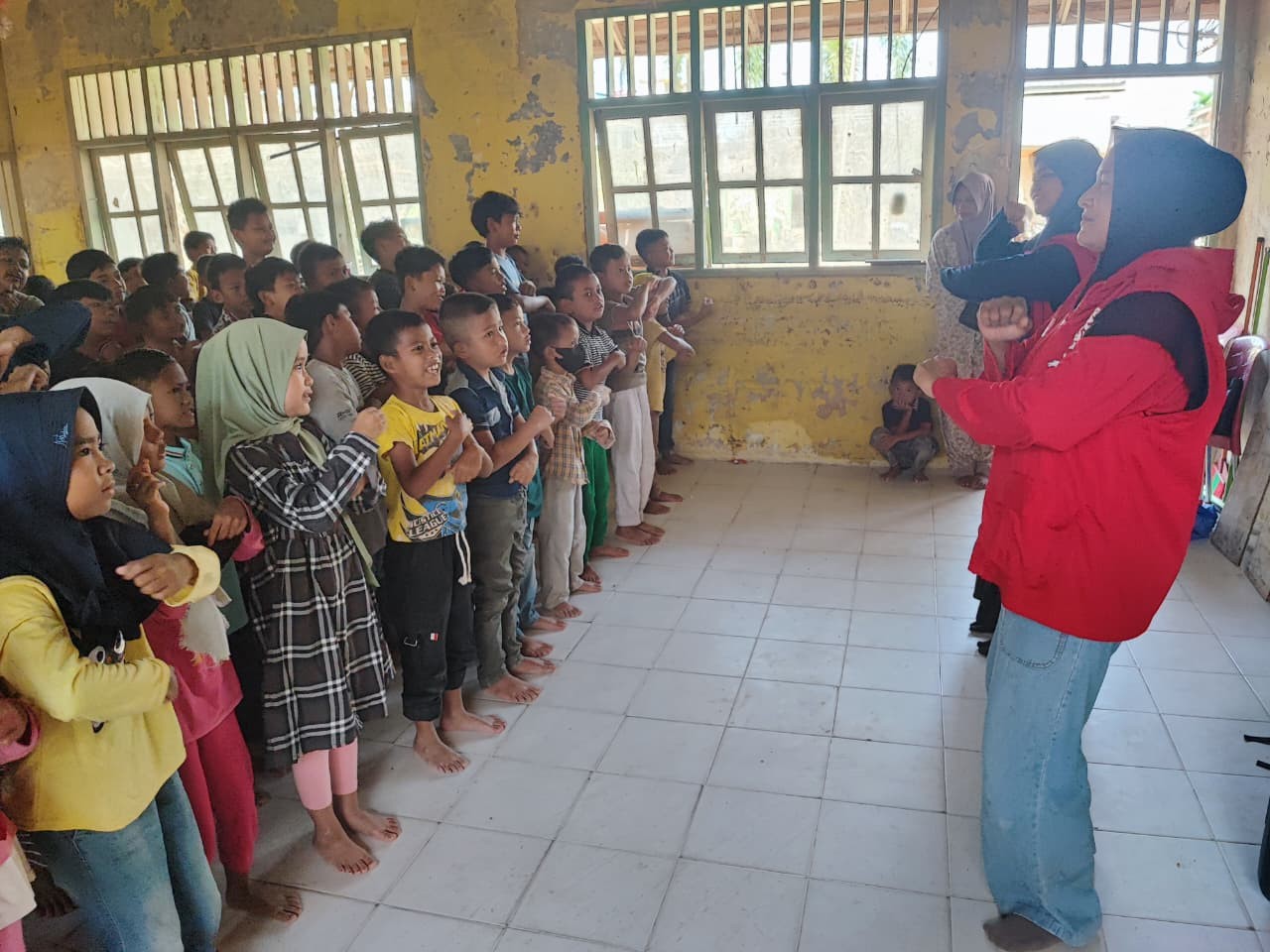 Sompo Insurance Dukung Pemulihan Kesehatan Emosional Anak di Tamiang