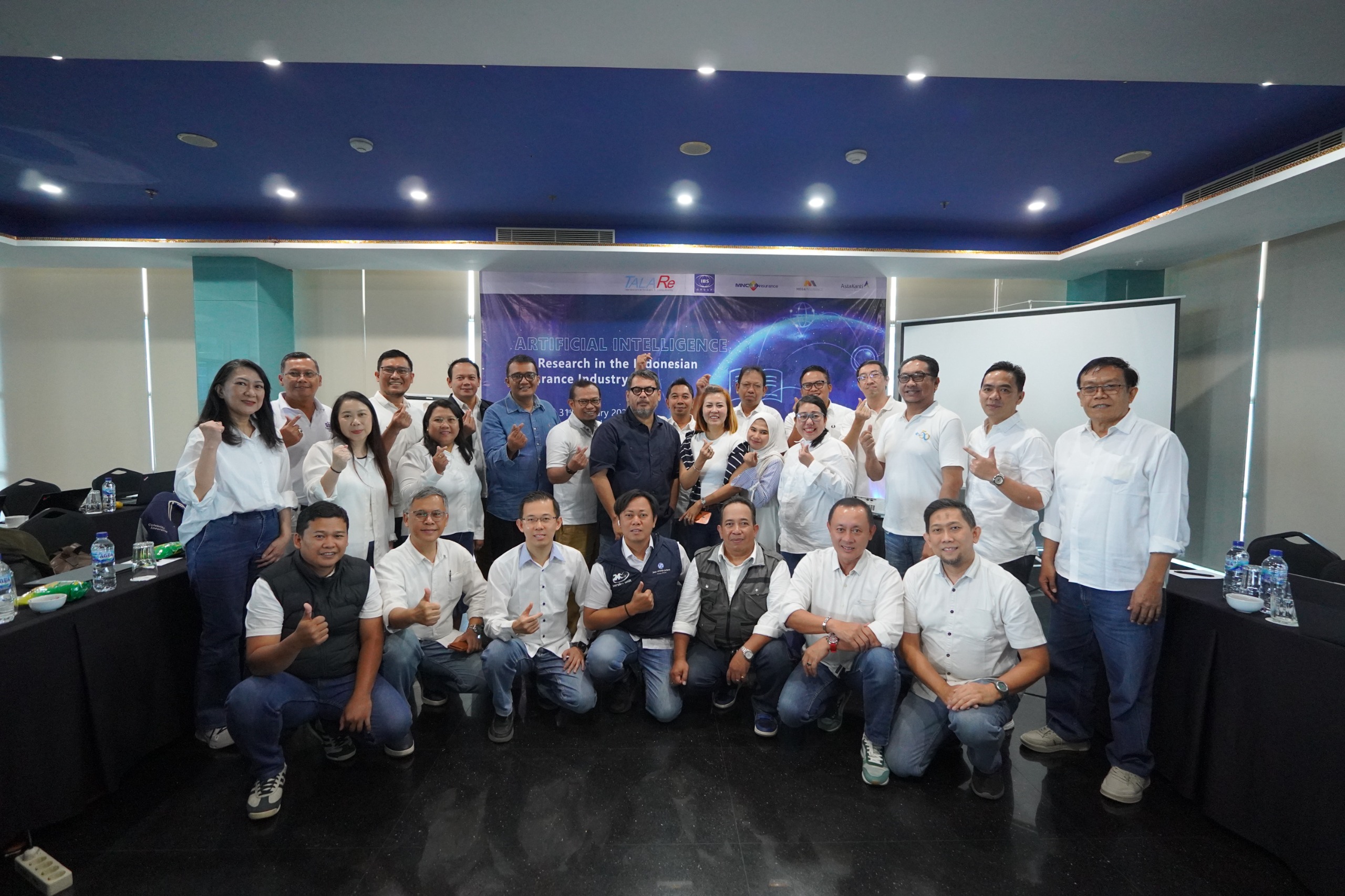 HEPI Adakan Seminar Bertajuk  “Optimizing Artificial Intelligence for Research in the Indonesian Insurance Industry.”