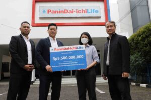 Panin Dai-ichi Life Bayar Klaim Rp5,5 Miliar di Bandung
