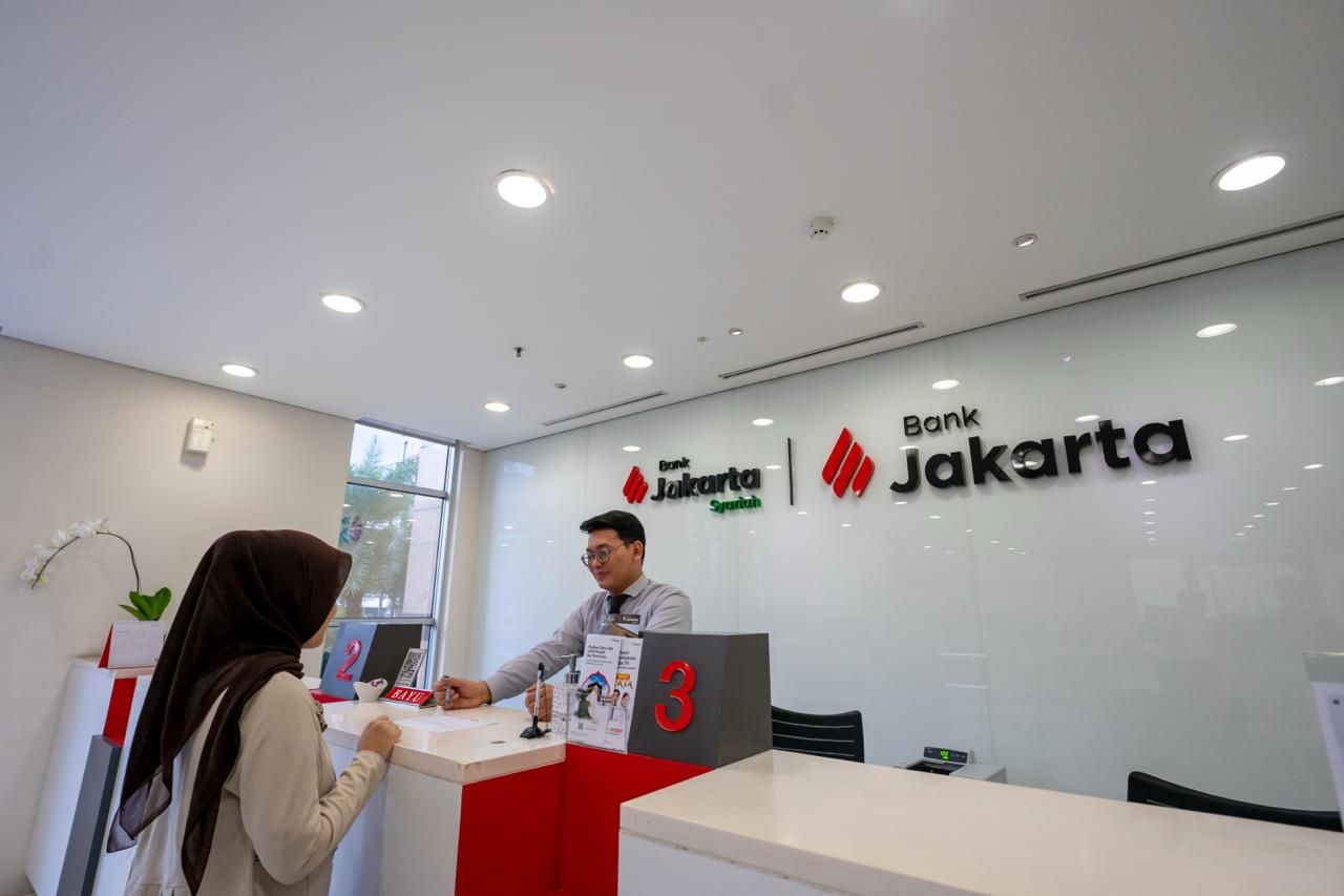 Komitmen Perkuat Tata Kelola dan Kinerja Berkelanjutan, Bank Jakarta Raih 2 Penghargaan