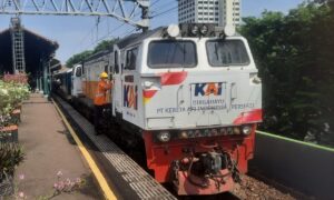 KAI Sampaikan Permohonan Maaf Atas Insiden di Stasiun Bekasi Timur