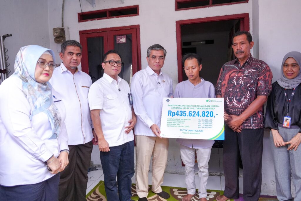 Menaker Tegaskan Jaminan Sosial untuk Semua Pekerja