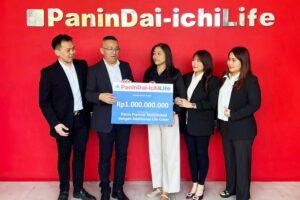 Panin Dai- ichi Life Bayar Klaim Rp 1 Miliar Kepada Perwakilan Ahli Waris di Medan