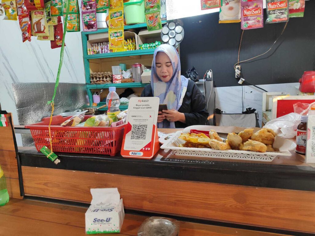 Flip Gandeng Paytm Hadirkan Teknologi Soundbox untuk UMKM Indonesia