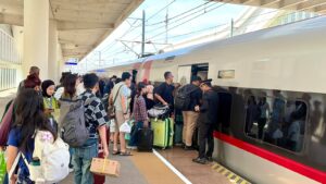 Libur Sekolah Dongkrak Volume Penumpang Whoosh Naik 26,5 Persen