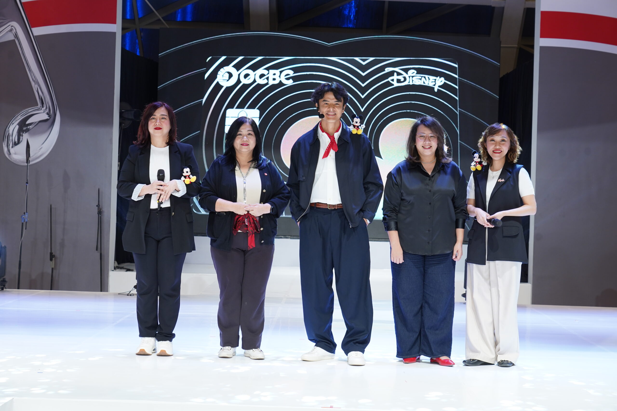 Manjakan Fans Disney, Kartu Kredit OCBC Nyala Platinum Edisi Mickey Mouse Resmi Diluncurkan