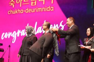 Rayakan HUT ke-33,  APARI, Gelar Tasyakuran dan Wisuda