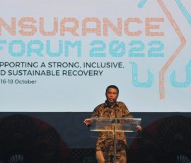 Ketua Dewan Pengurus AAJI, BudiTampubolon